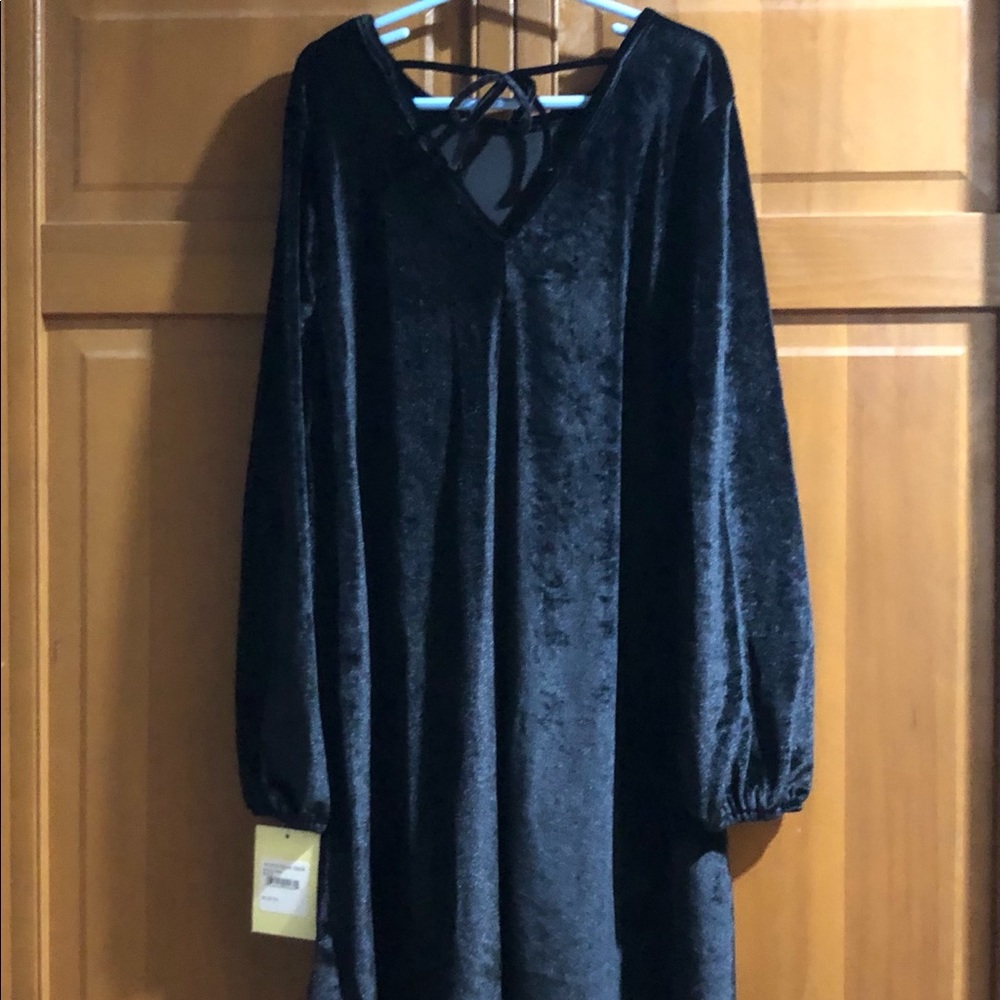 NEW Girl’s Velvety stretch Dress! Nordstrom Harper Canyon girls M (8/10) - Picture 2 of 7